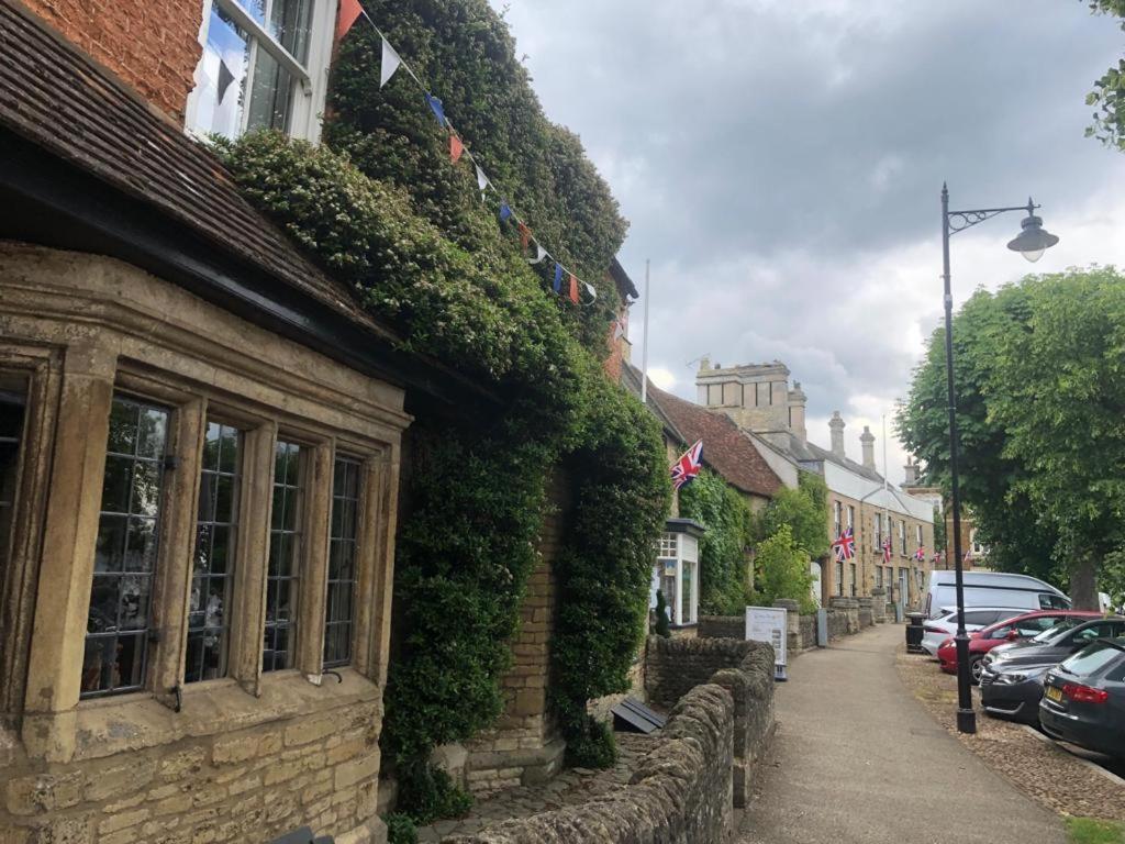 Higham Ferrers Dease Manor 아파트 외부 사진