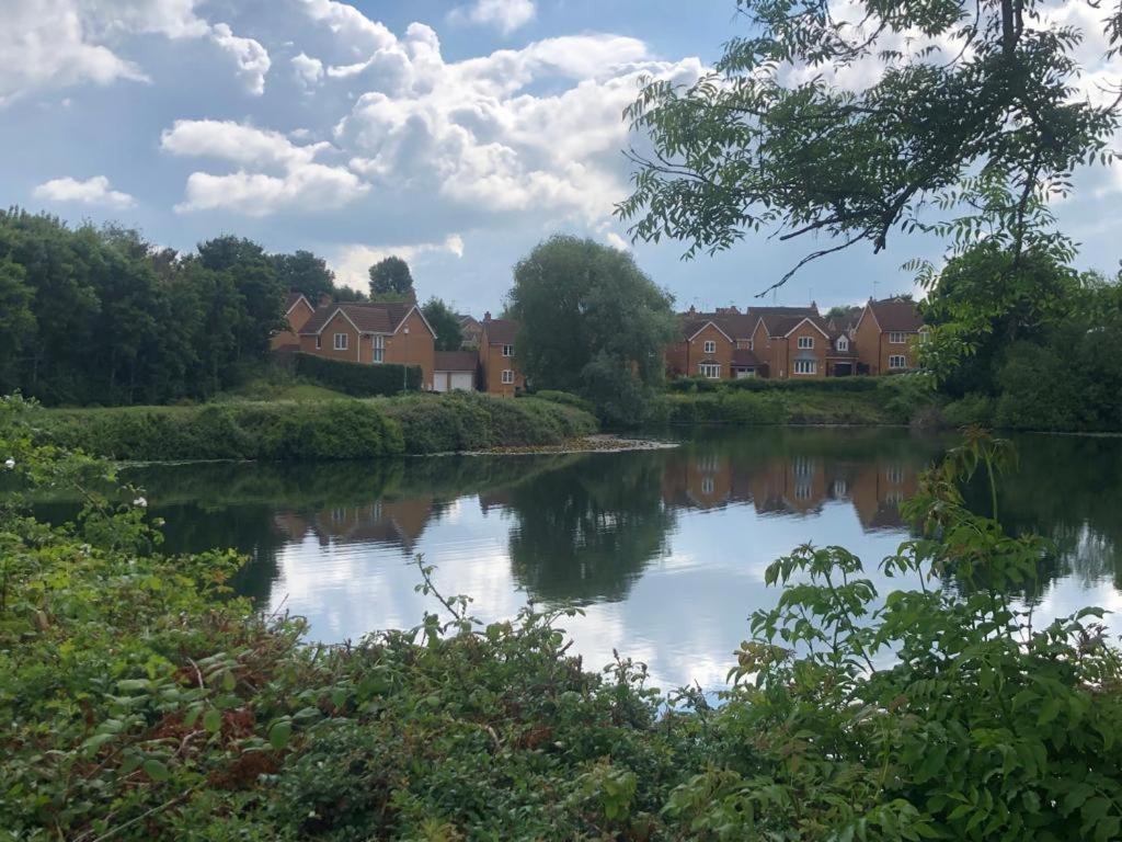 Higham Ferrers Dease Manor 아파트 외부 사진